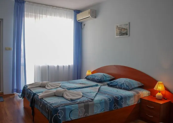 вероника בית הארחה