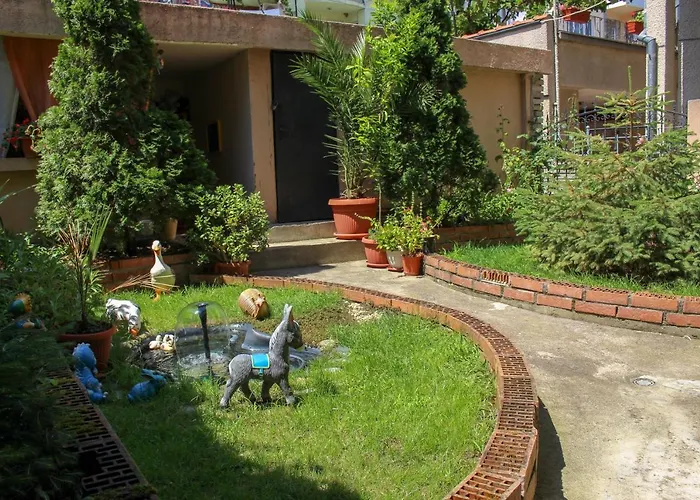 вероника בית הארחה 3*